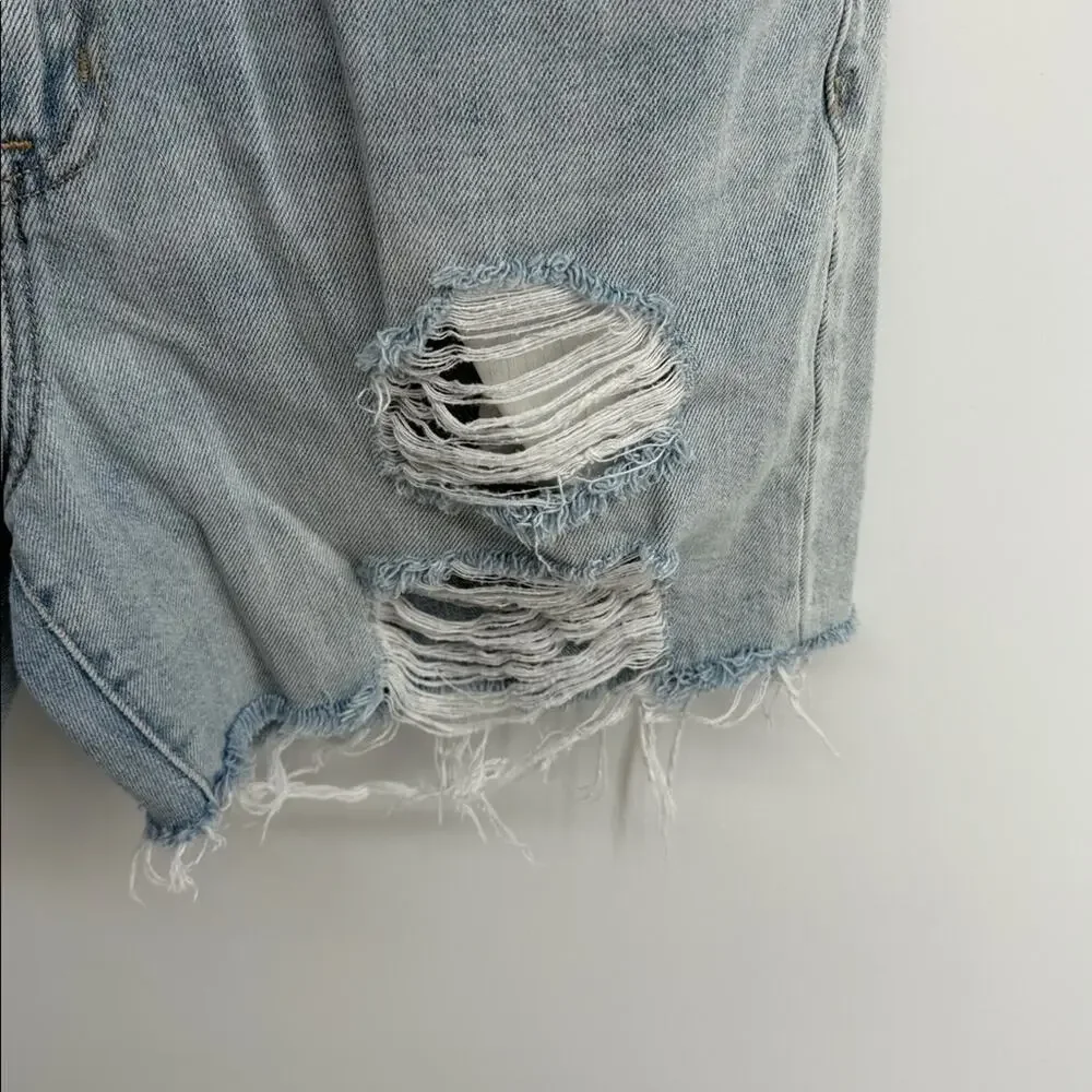 GAP denim distressed light wash long inseam hi rise cutoff denim jean shorts 28